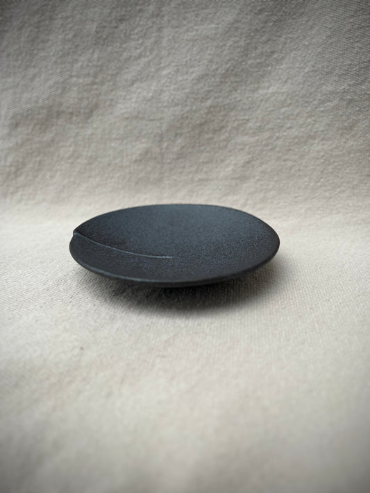 Grått runt fat "Minoyaki Hasu"